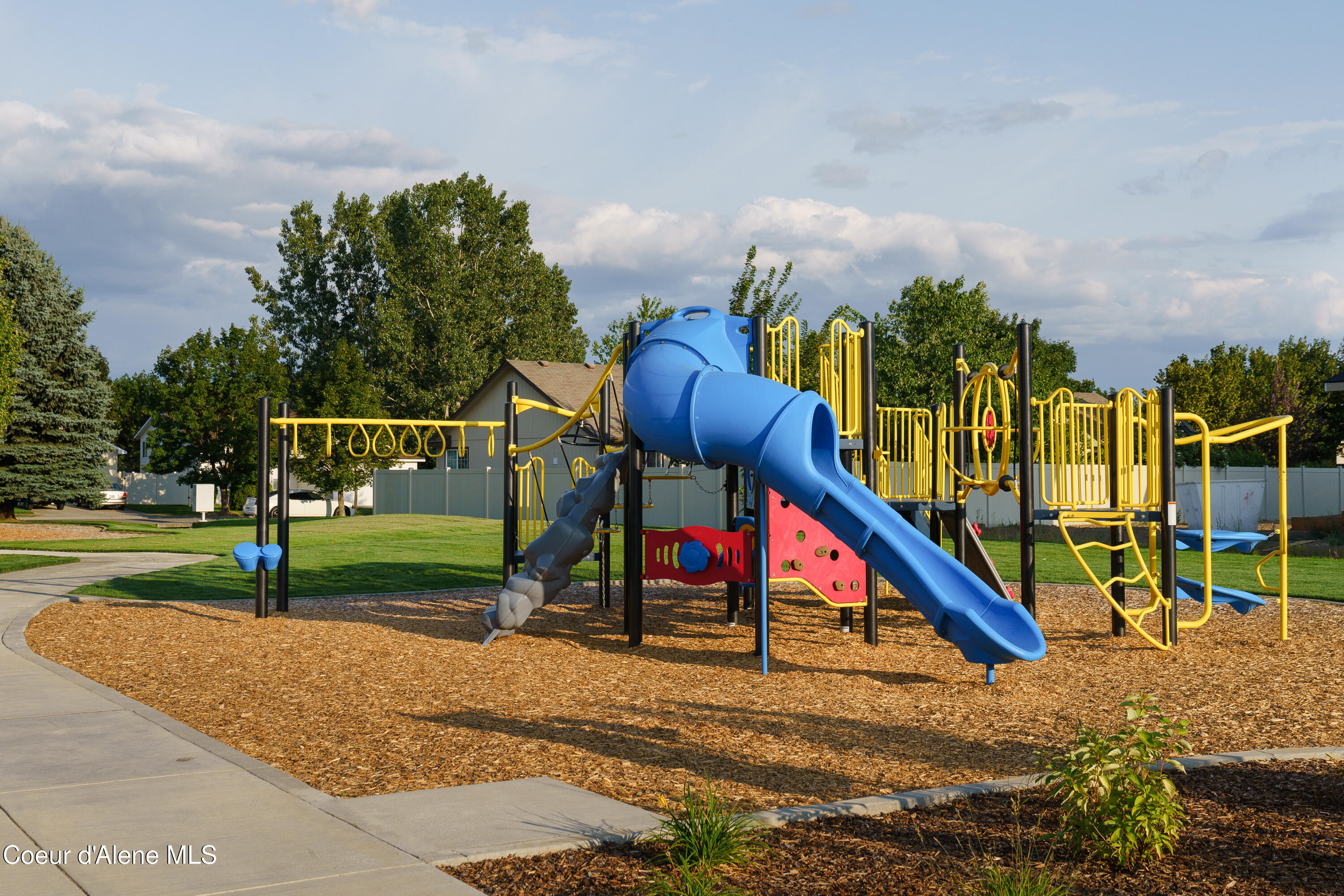 1863 W Moselle Drive, Coeur d'Alene, Alaska image 26
