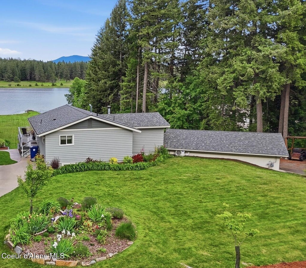 Photo of 15720 Ridgeway Ln, Hayden, ID 83835 (MLS # 26-10323)