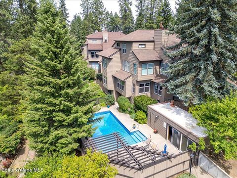 Photo of 10569 Friar Dr #B, Hayden, ID 83835 (MLS # 26-1923)