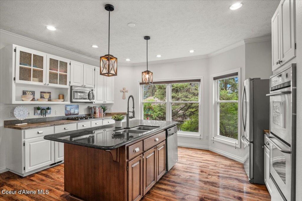 Photo of 10569 Friar Dr #B, Hayden, ID 83835 (MLS # 26-1923)