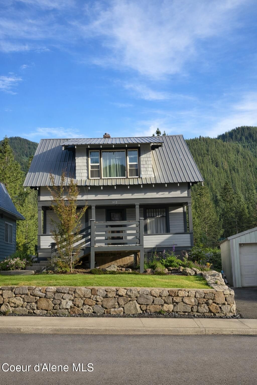 Photo of 312 Park Ave, Mullan, ID 83846 (MLS # 26-190)