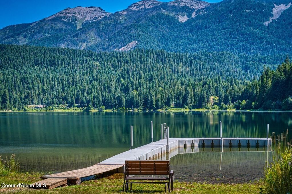 Photo of 40 Golden Pond Dr, Heron, MT 59844 (MLS # 25-8251)