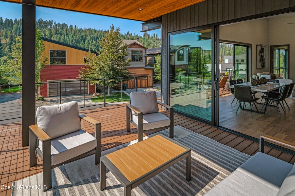 Photo of 2193 Bellerive Ln, Coeur dAlene, ID 83814 (MLS # 25-5672)