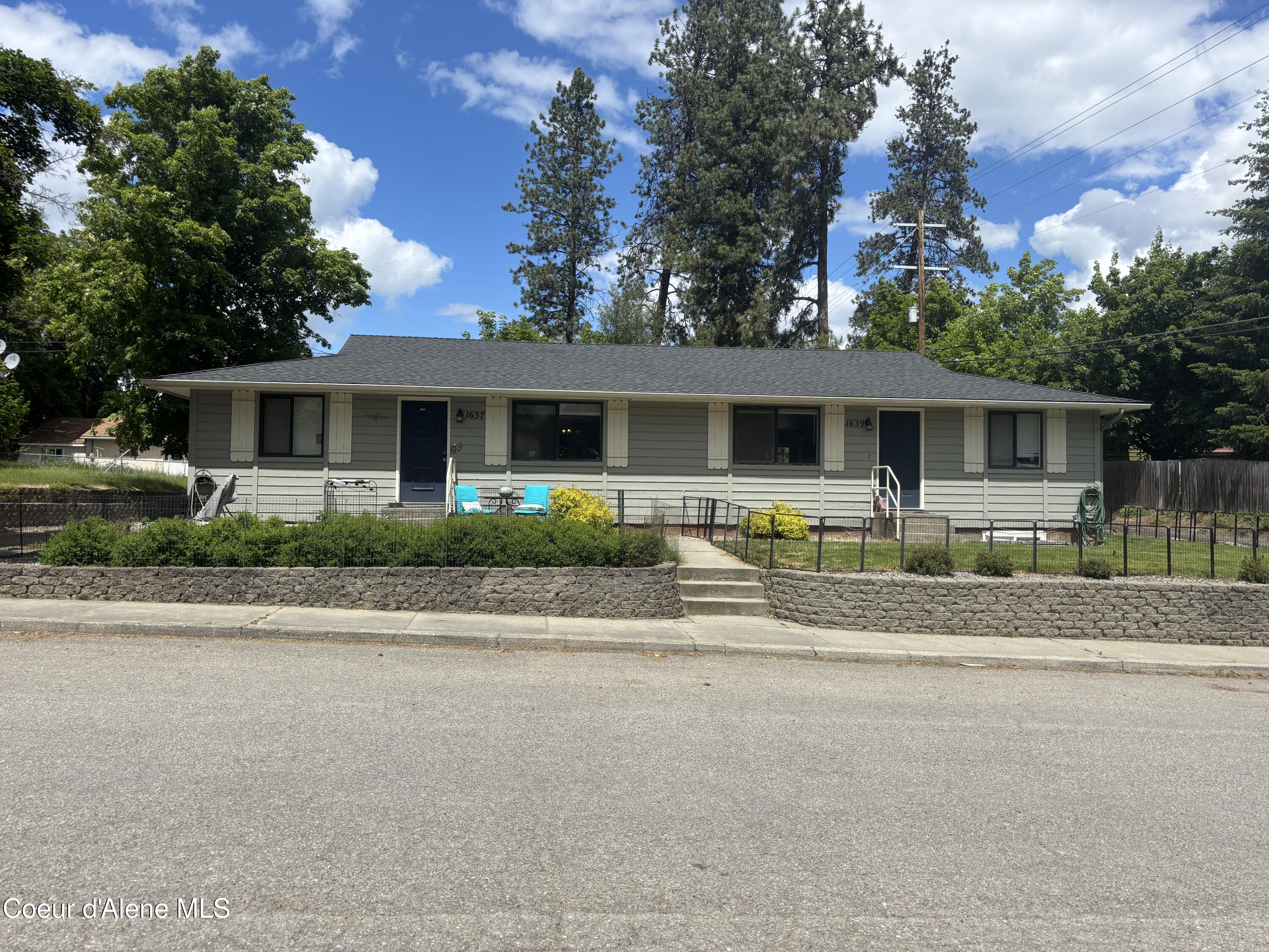 Photo 1 of 19 — 1637/1639 STINER, Coeur d'Alene, ID 83815