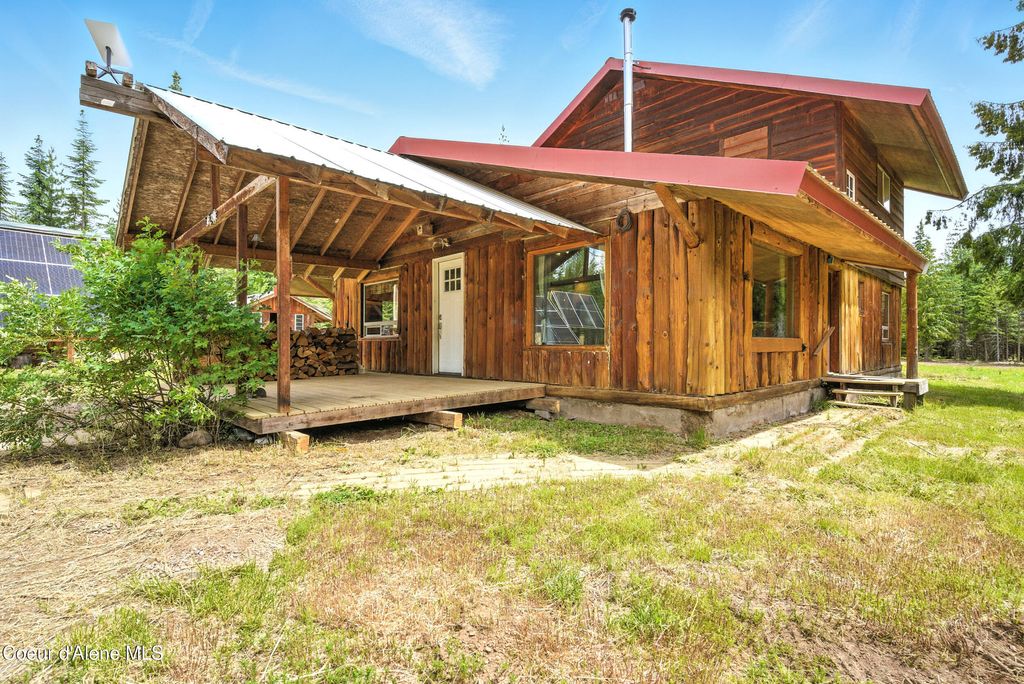 Photo of 475 Old Range Rd, Clark Fork, ID 83811 (MLS # 25-6609)