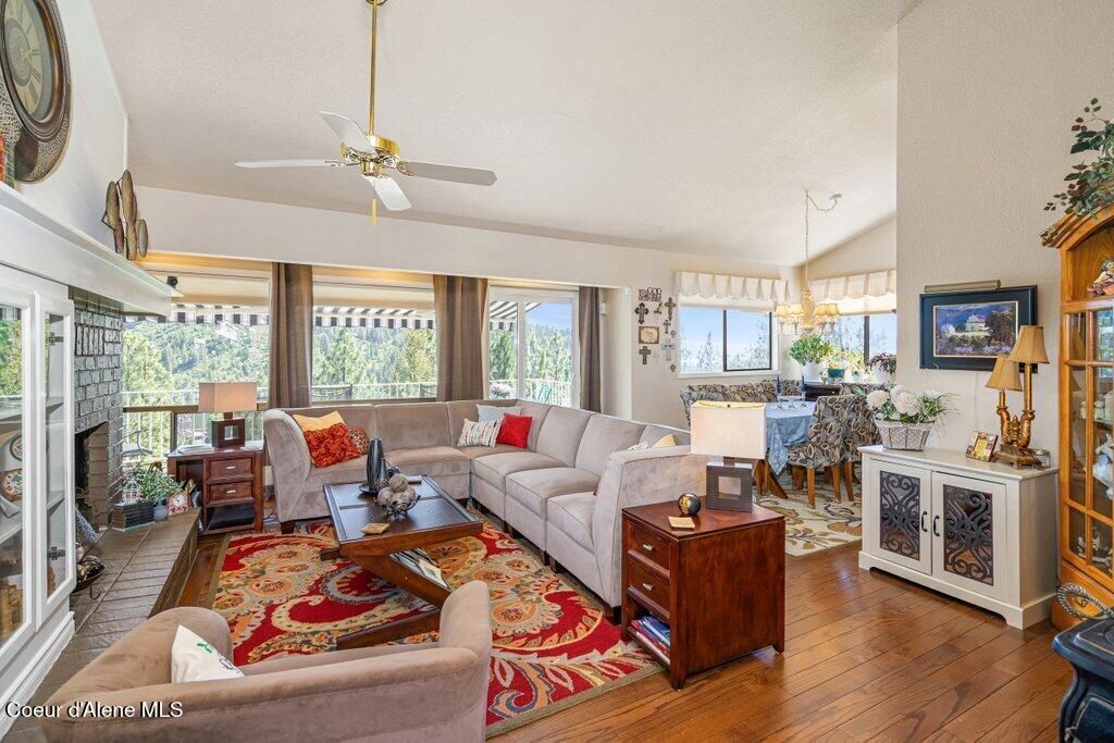Photo of 2912 Fernan Hill Hill, Coeur dAlene, ID 83814 (MLS # 26-4572)
