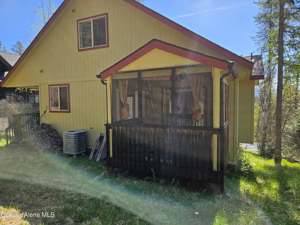 Photo of 2571 Kalispell Bay, Priest Lake, ID 83856 (MLS # 26-3994)