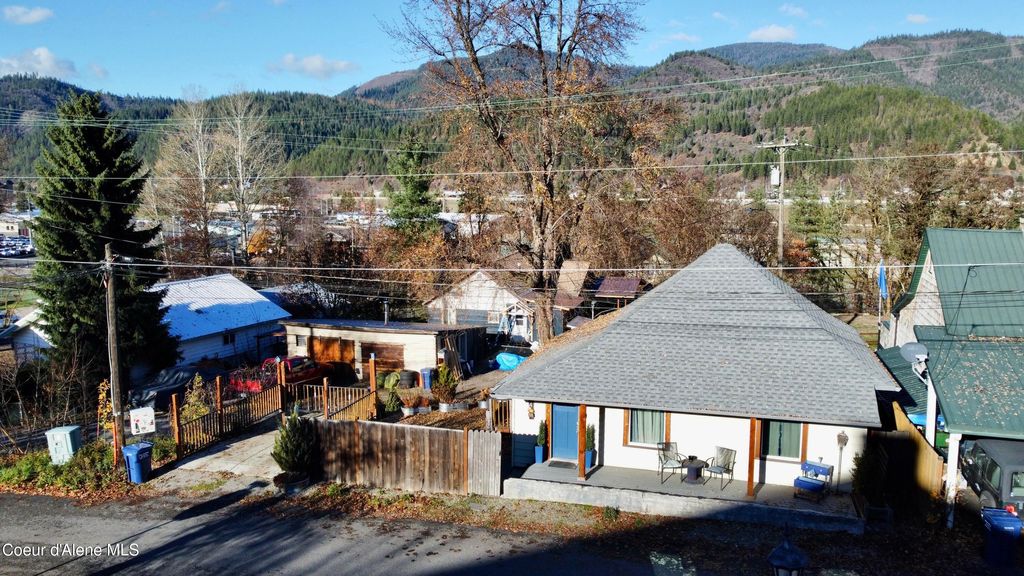 Photo of 124 Idaho, Kellogg, ID 83837 (MLS # 25-11139)