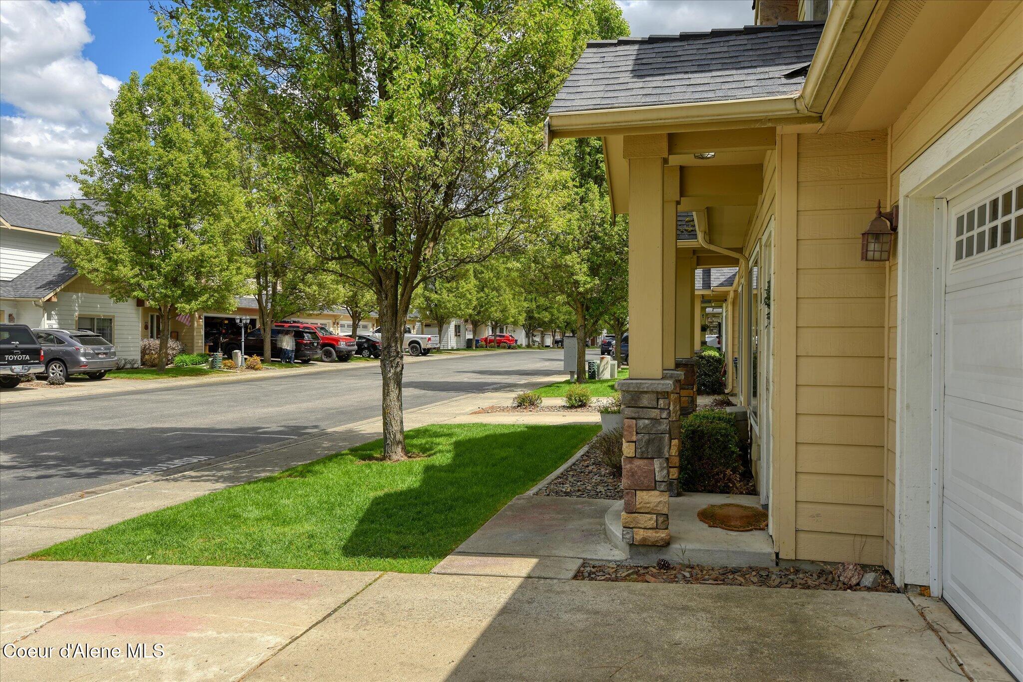 855 W Willow Lake Loop Loop, Coeur d'Alene, Alaska image 2
