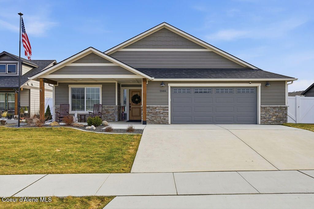 Photo of 13484 International St, Rathdrum, ID 83858 (MLS # 26-3440)