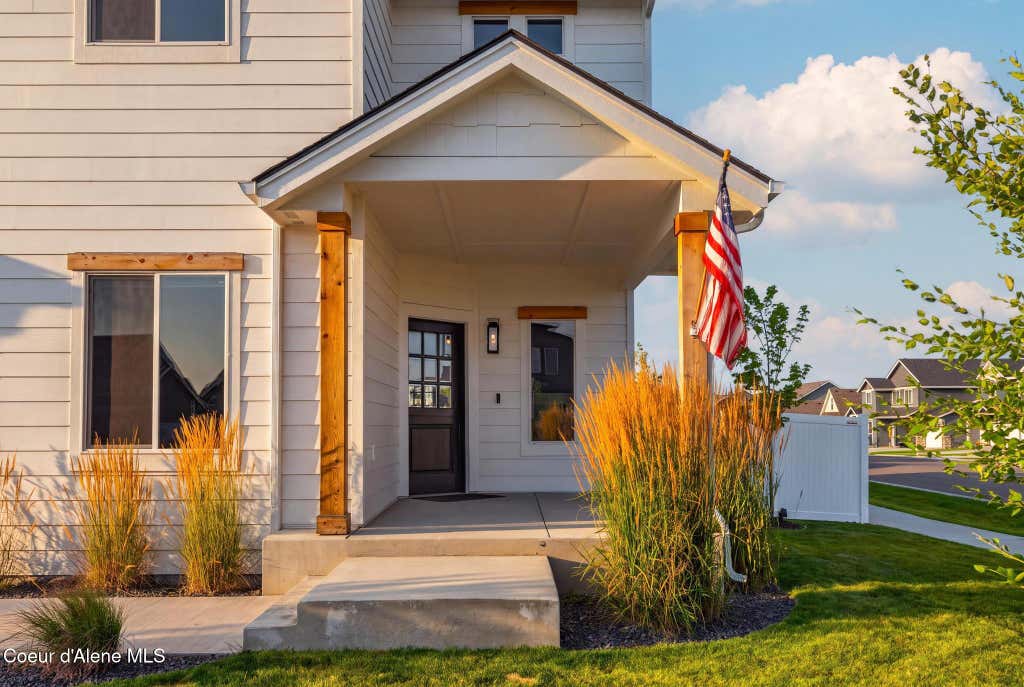 Photo of 2881 WRENLEY LN, Post Falls, ID 83854 (MLS # 26-8511)