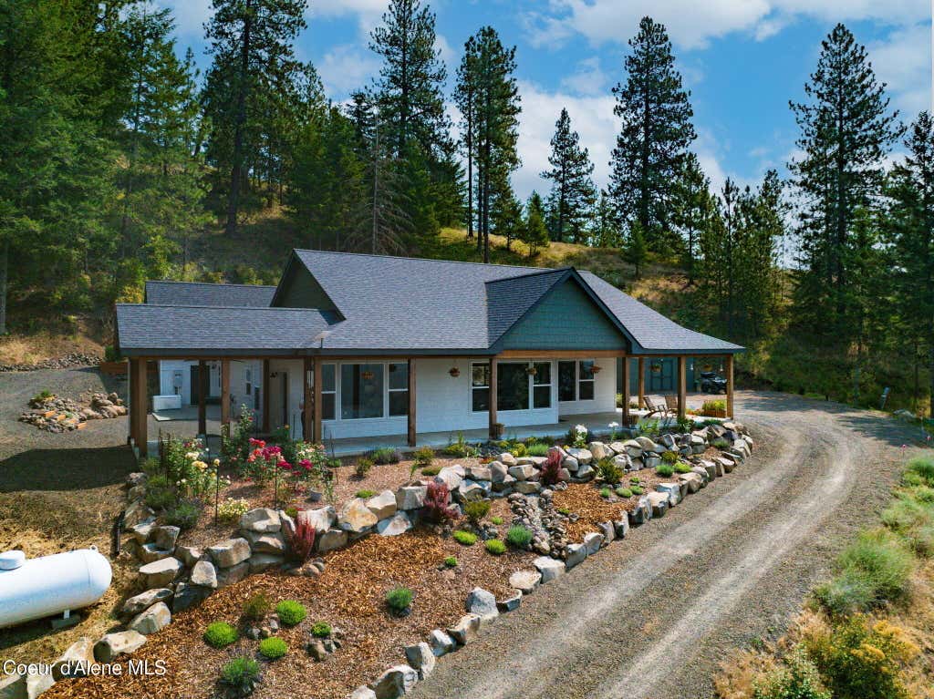 Photo of 13606 Hanson RD, Harrison, ID 83833 (MLS # 26-7659)