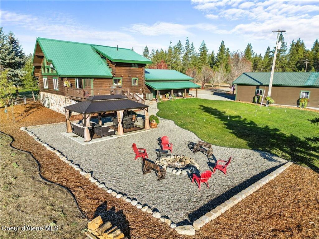 Photo of 2128 Shoshone Ave, Athol, ID 83801 (MLS # 25-10840)