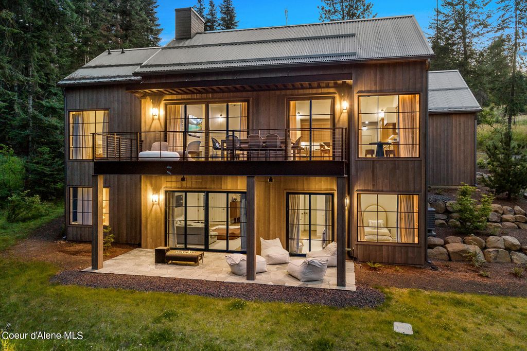 Photo of 6548 BULL TROUT Ct, Harrison, ID 83833 (MLS # 25-2803)