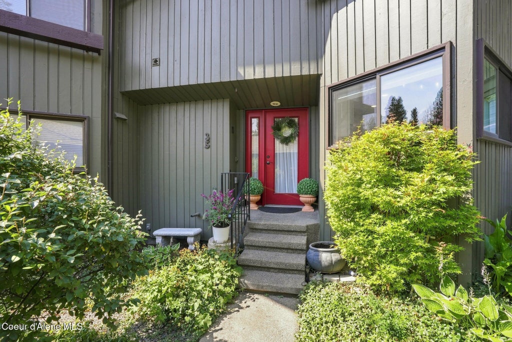 Photo of 600 HUBBARD #35, Coeur dAlene, ID 83814 (MLS # 26-8670)