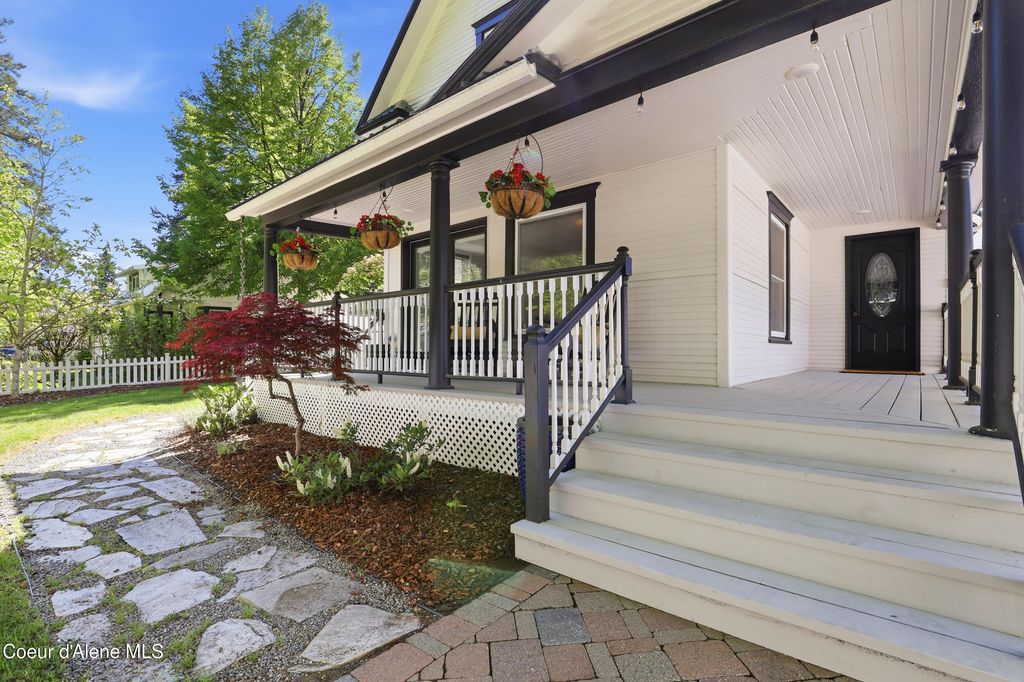 Photo of 511 12th ST, Coeur dAlene, ID 83814 (MLS # 26-5485)