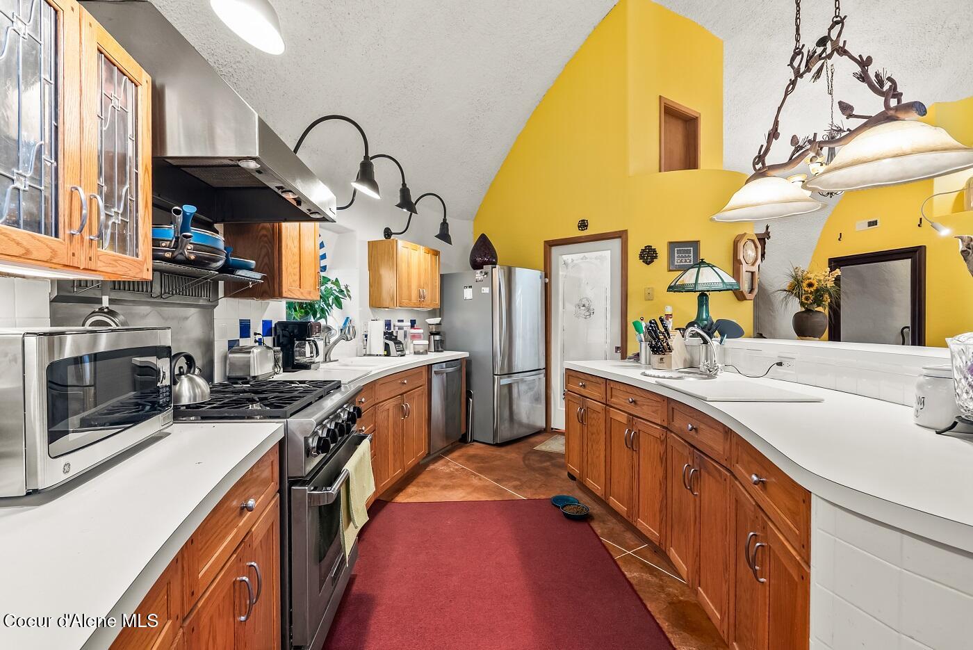 123 E Mountain View Rd, Clark Fork, Idaho image 18