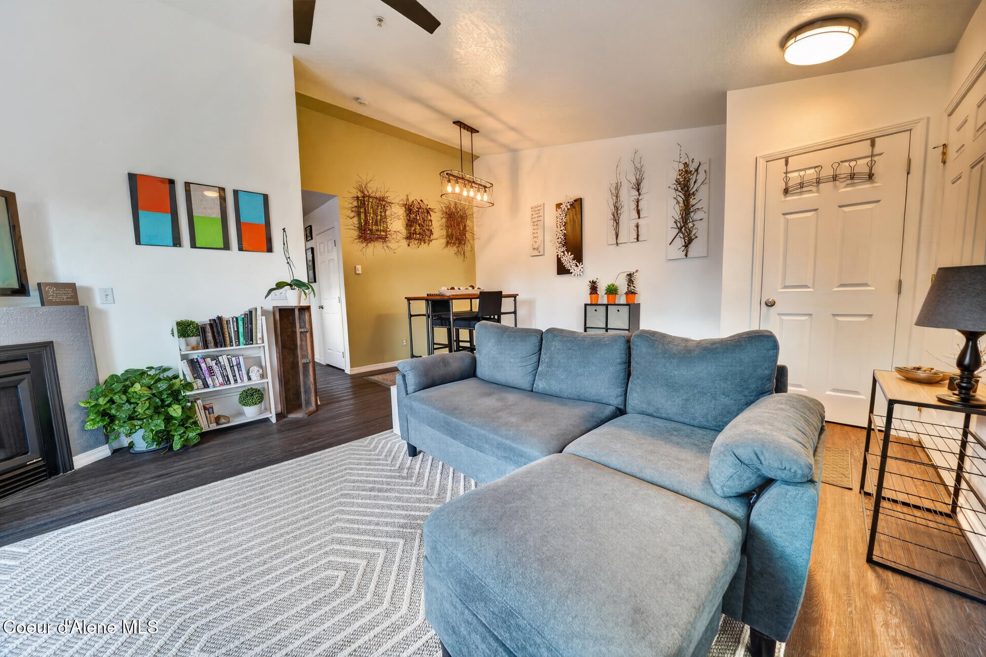 743 Whispering Pines APT 26