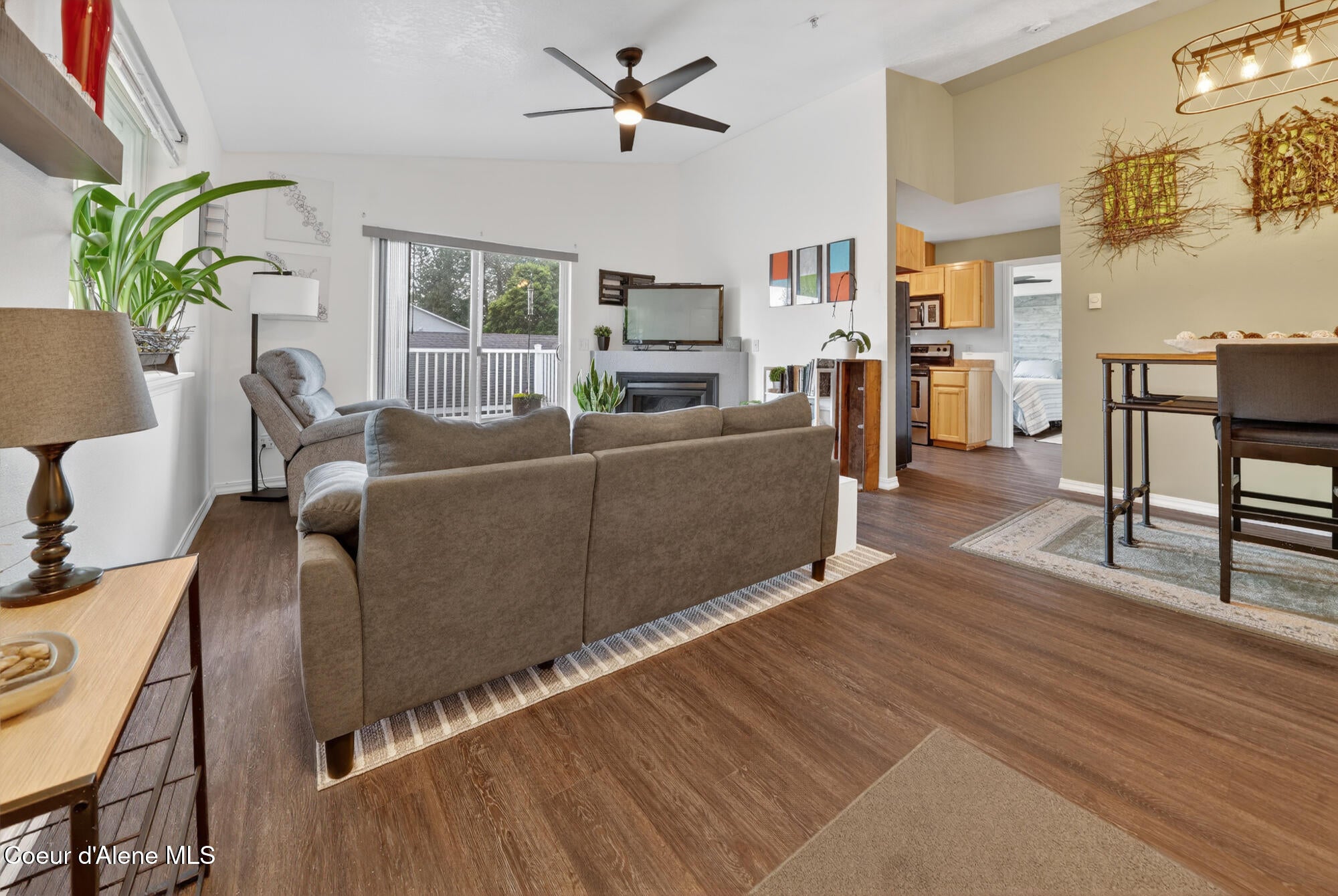 743 Whispering Pines APT 26