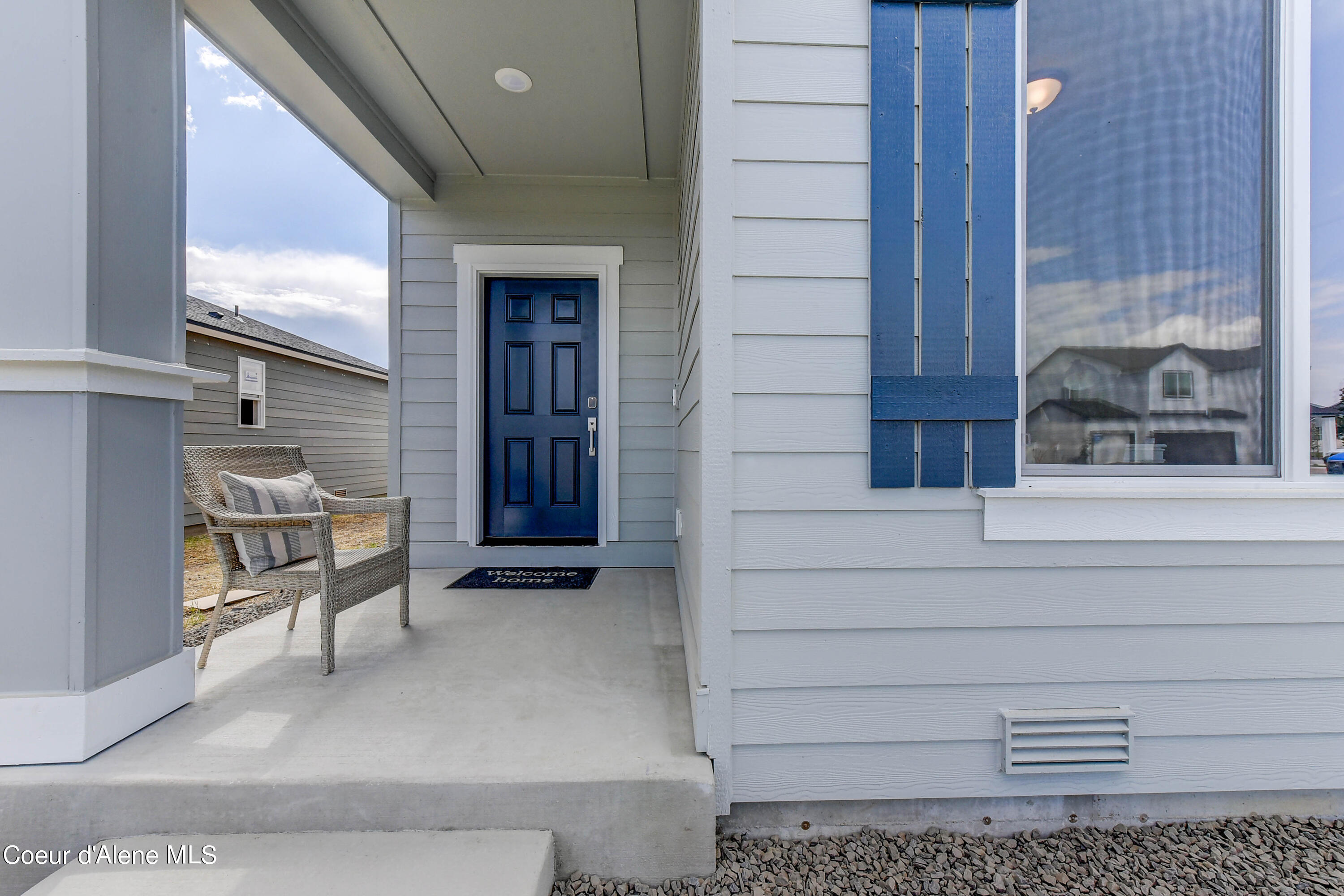 Post Falls, Idaho 83854, United States, 4 Bedrooms Bedrooms, ,3 BathroomsBathrooms,Residential,Pending,55699