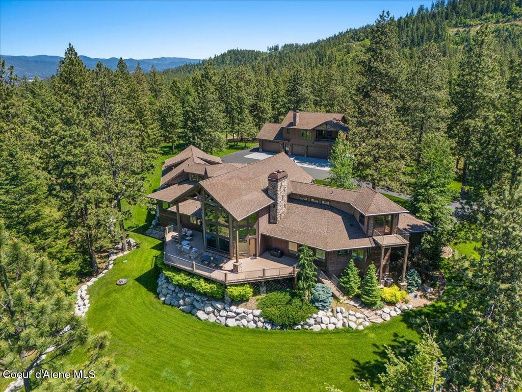 Photo of 916 ORION Rd, Coeur dAlene, ID 83814 (MLS # 25-187)
