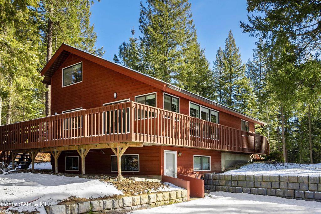 Photo of 176 Swan Shores Shores, Sagle, ID 83860 (MLS # 26-1815)