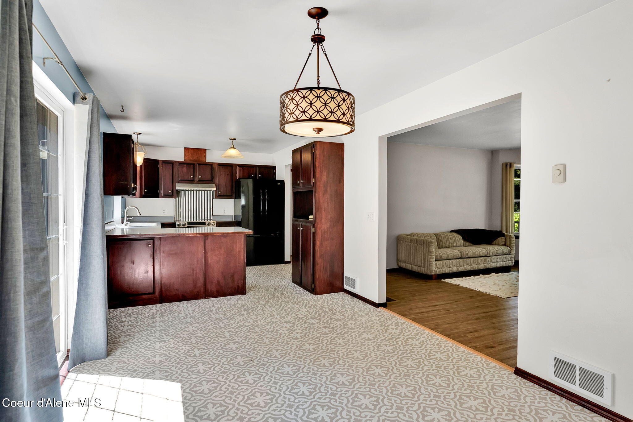 12854 E Hellroaring Rd, Athol, Texas image 14