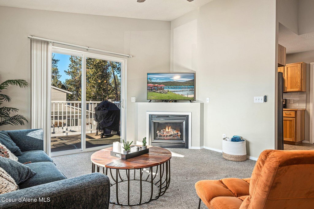 Photo of 723 Whispering Pines Pines #APT 19, Coeur dAlene, ID 83815 (MLS # 26-9382)