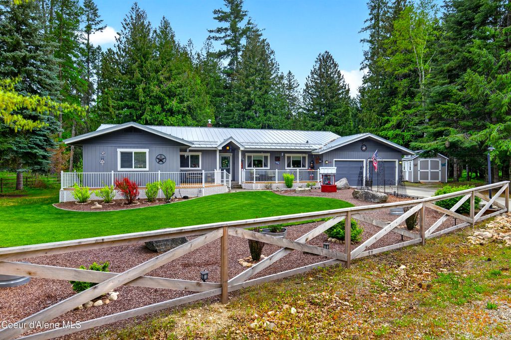 Photo of 235 Vedelwood DR, Sandpoint, ID 83864 (MLS # 26-4770)
