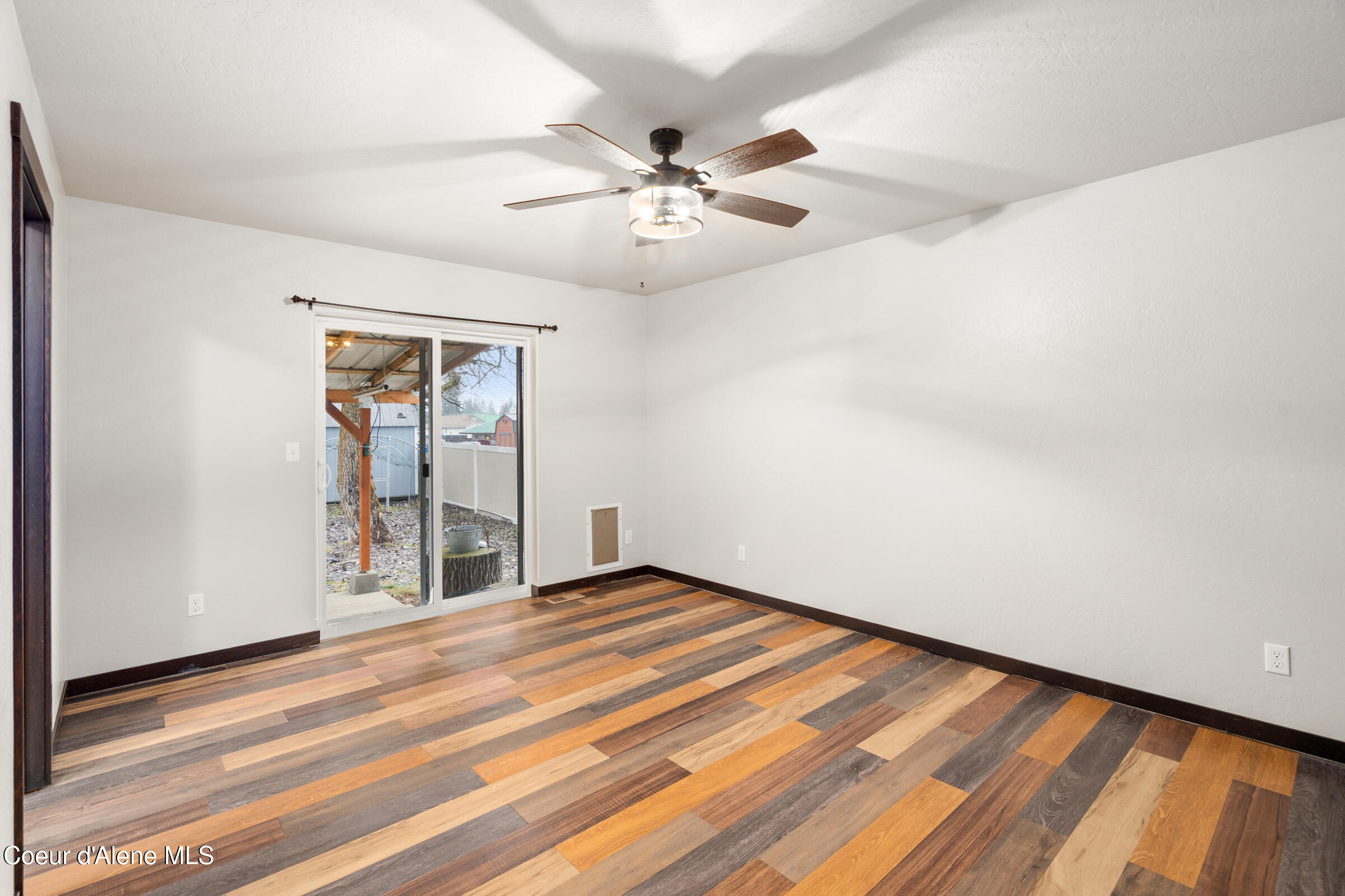 32425 S 8th Ave, Spirit Lake, Idaho image 8
