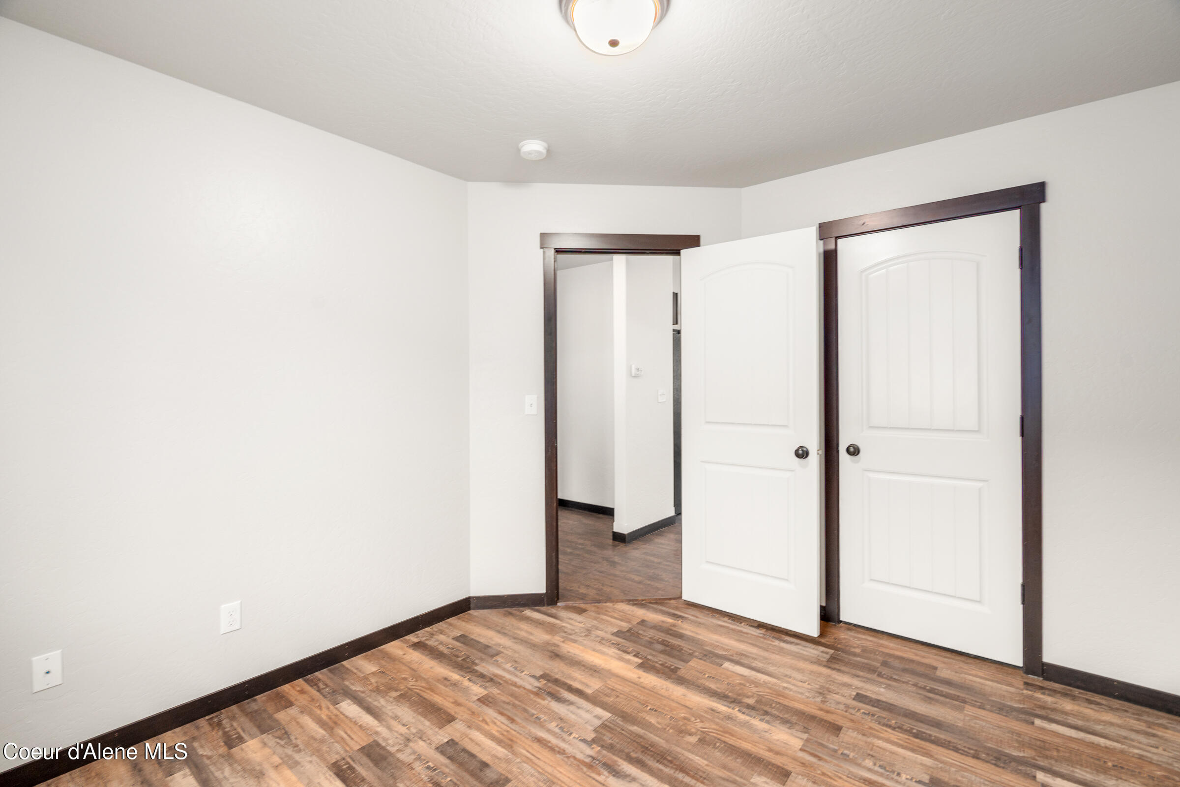 32425 S 8th Ave, Spirit Lake, Idaho image 15
