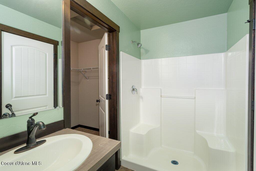 32425 S 8th Ave, Spirit Lake, Idaho image 11