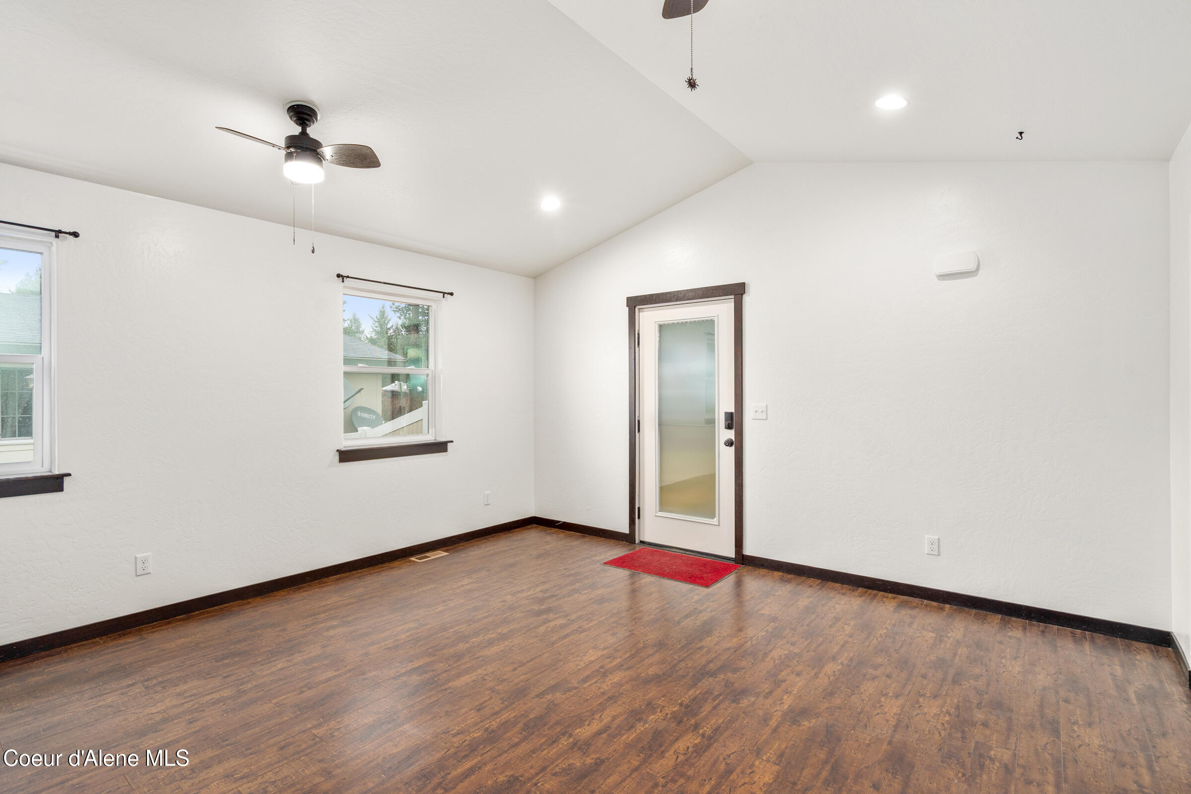32425 S 8th Ave, Spirit Lake, Idaho image 6