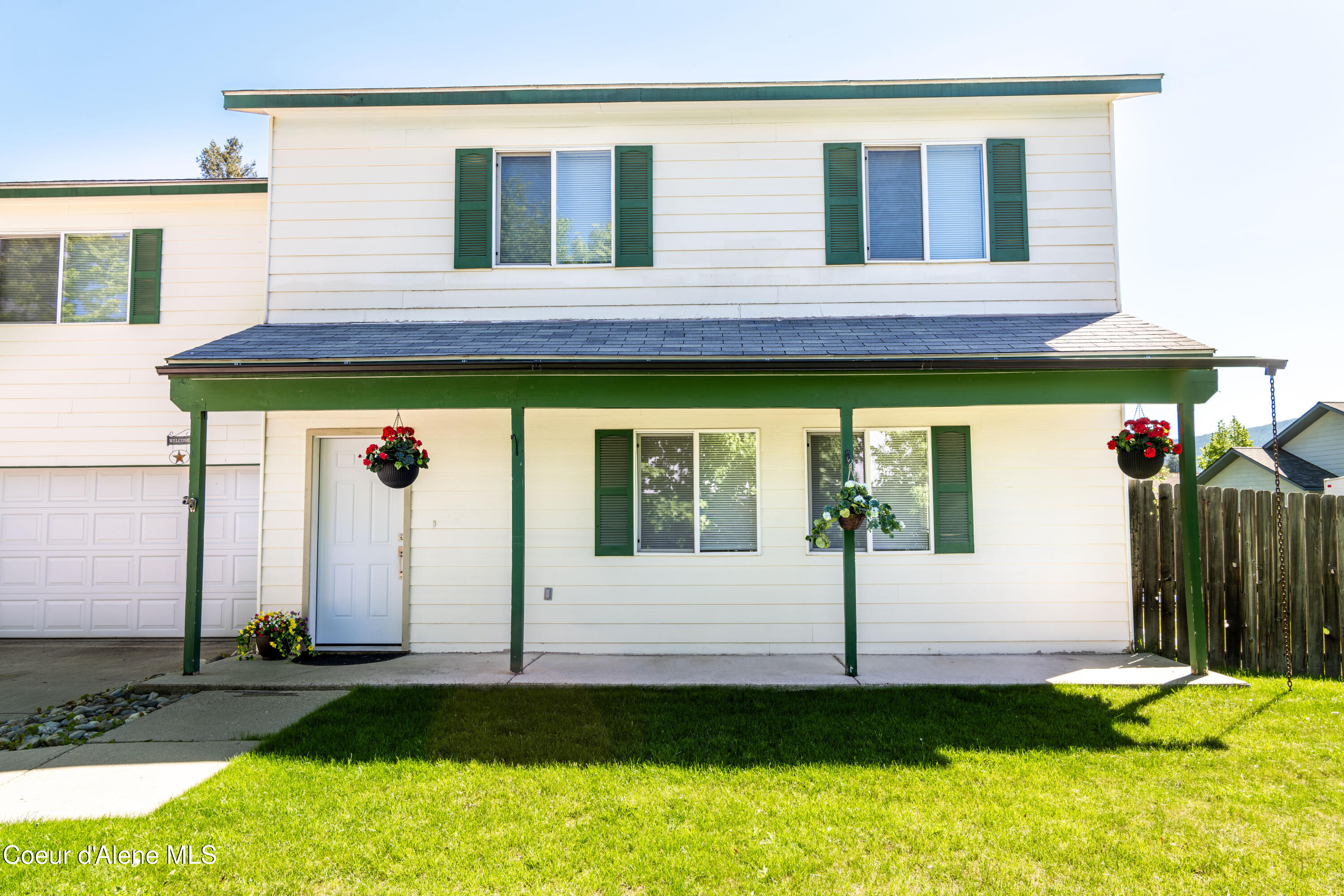 1611 Cedar