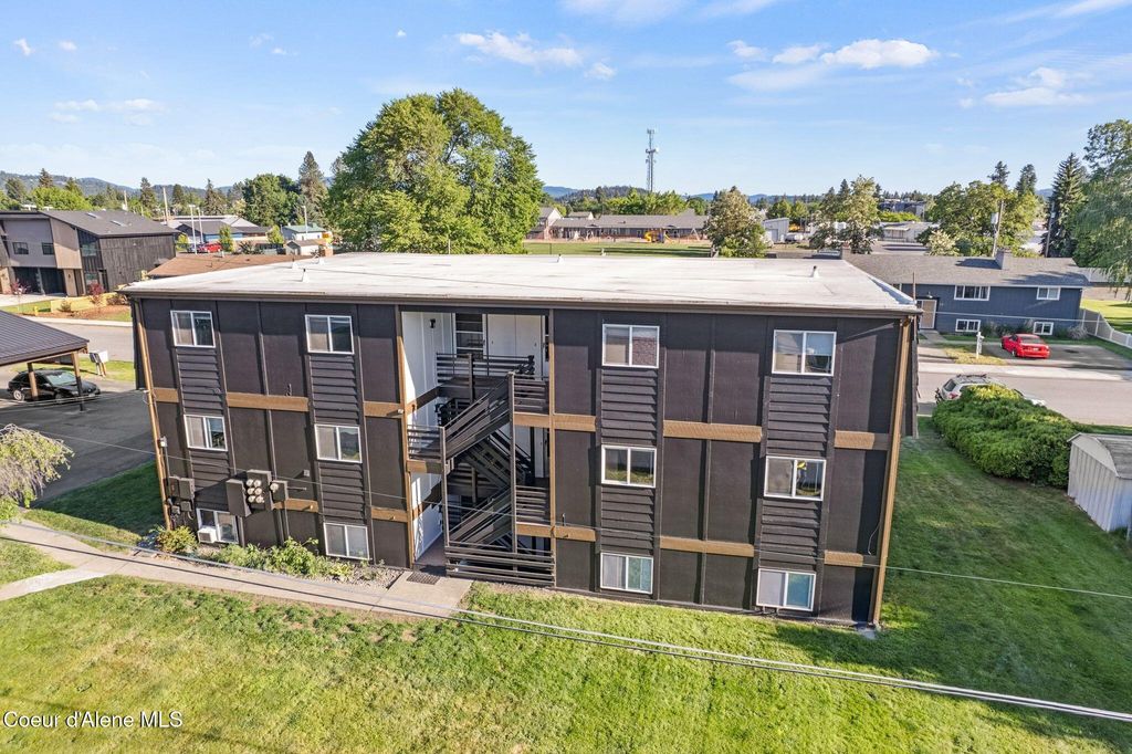 Photo of 107 &amp; 111 HATTIE, Coeur dAlene, ID 83814 (MLS # 25-6057)
