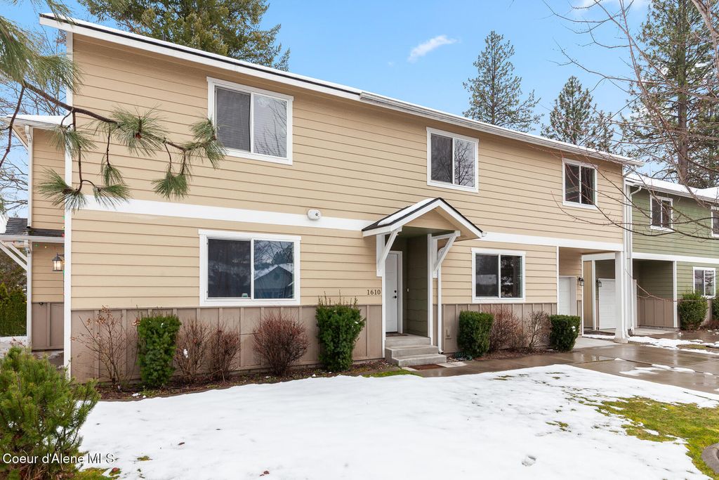 Photo of 1610 Catherine St, Post Falls, ID 83854 (MLS # 26-877)