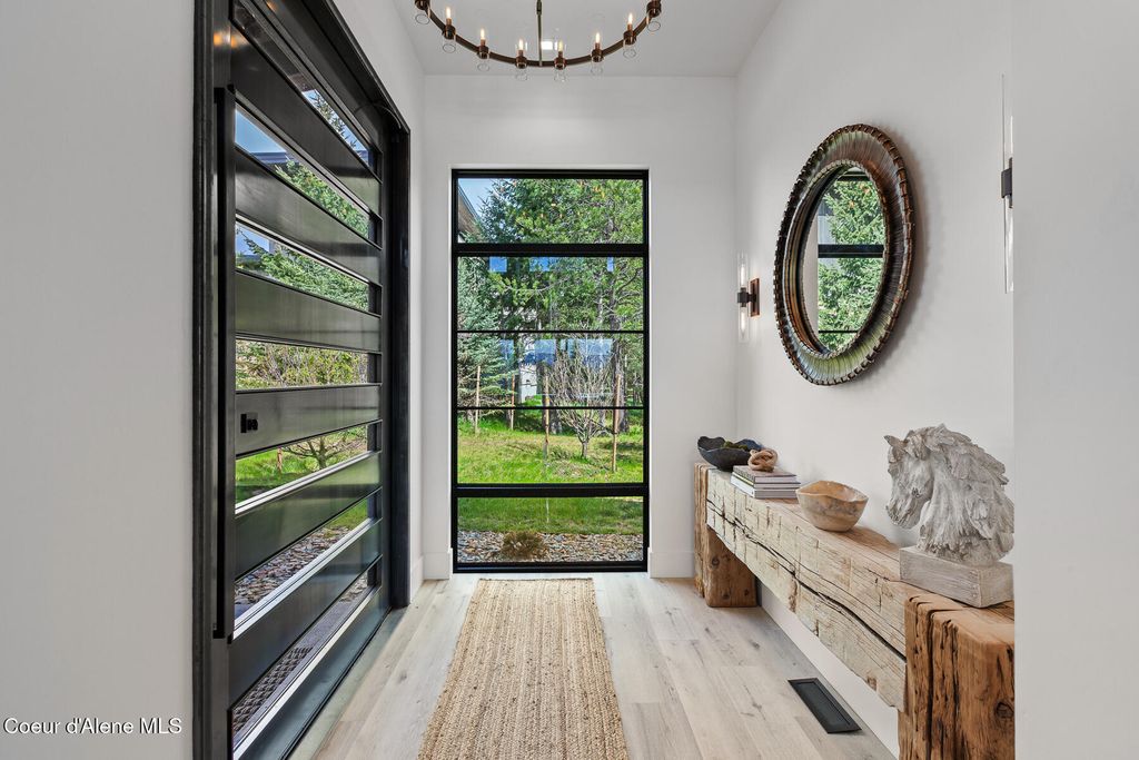 Photo of 2124 Kettle Ridge Ridge, Harrison, ID 83833 (MLS # 26-2187)