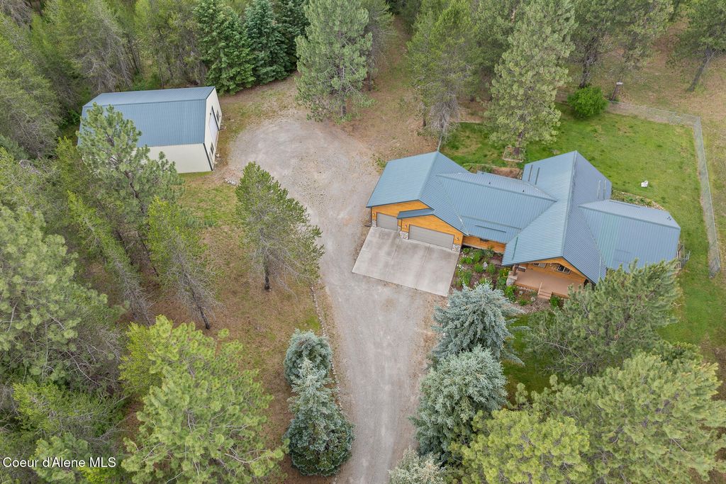 Photo of 1741 Diagonal RD, Rathdrum, ID 83858 (MLS # 26-6689)