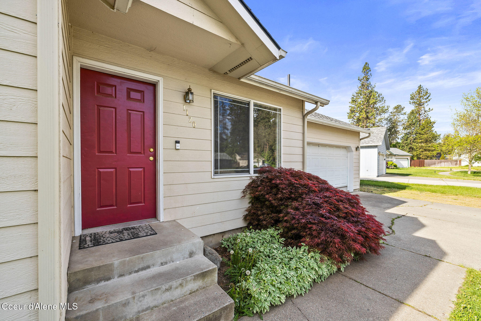 1120 Glennberry