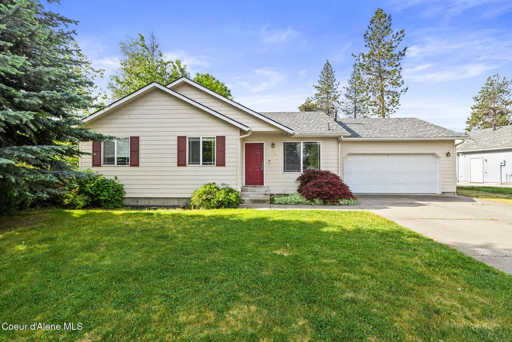 Photo of 1120 Glennberry CT, Coeur dAlene, ID 83815 (MLS # 26-5016)