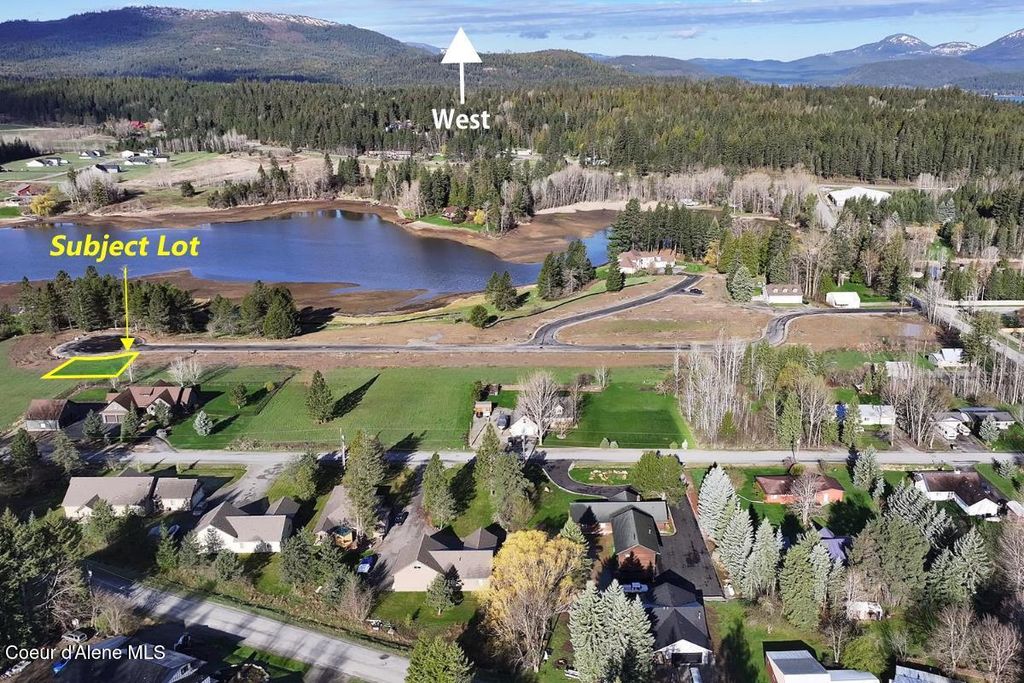 Photo of Bk1 Lot 16 Fiesta Shores Drive Drive, Sagle, ID 83860 (MLS # 26-3641)