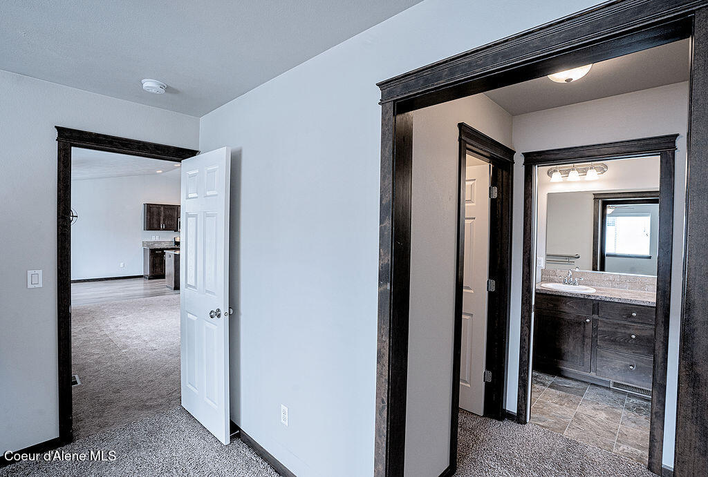 6542 W Harmony St, Rathdrum, Idaho image 33