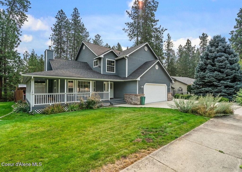 Photo of 3200 WEDGEWOOD Loop, Coeur dAlene, ID 83815 (MLS # 25-10052)