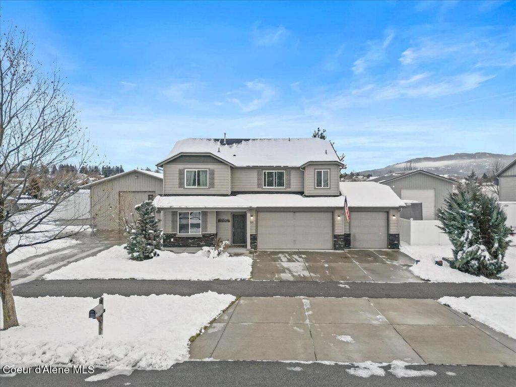 Photo of 1020 Jenicek Loop, Post Falls, ID 83854 (MLS # 26-337)