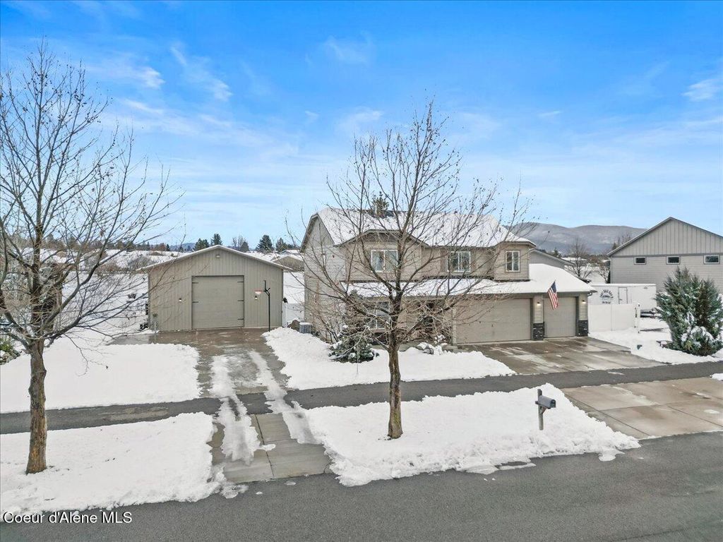 Photo of 1020 Jenicek Loop, Post Falls, ID 83854 (MLS # 26-337)