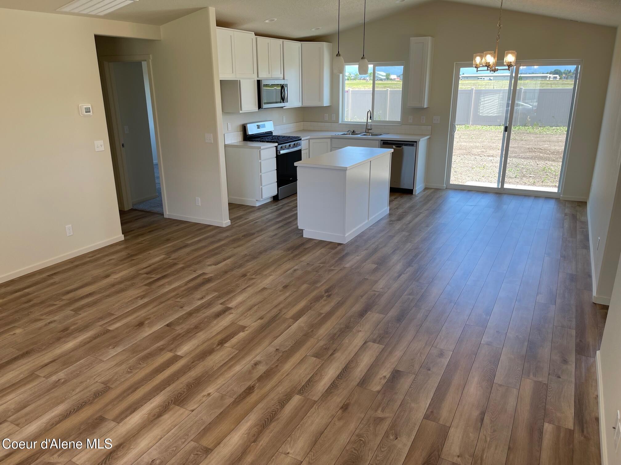 18811 E Riverside St, Spokane Valley, Washington image 2