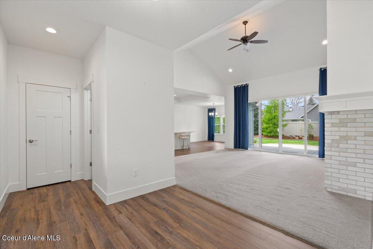 2240 THOMAS HILL