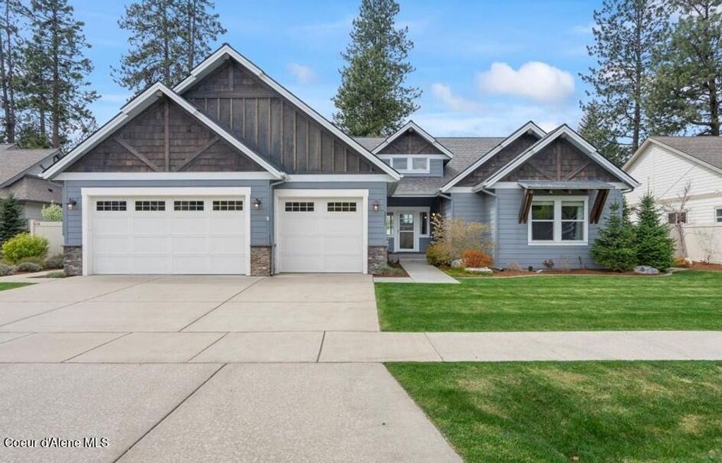 Photo of 2240 THOMAS HILL Hill, Coeur dAlene, ID 83815 (MLS # 26-4142)