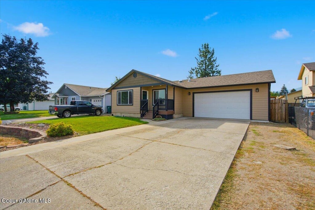 Photo of 1510 2nd AVE, Post Falls, ID 83854 (MLS # 26-8841)