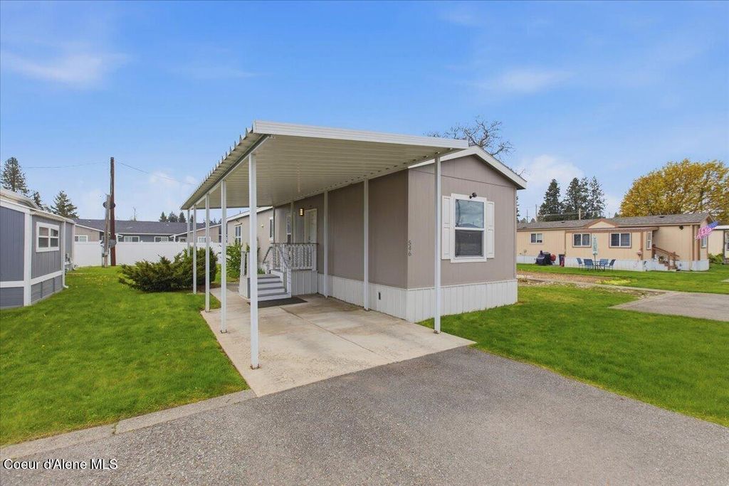 Photo of 546 Lake City Ln, Coeur dAlene, ID 83815 (MLS # 26-4103)